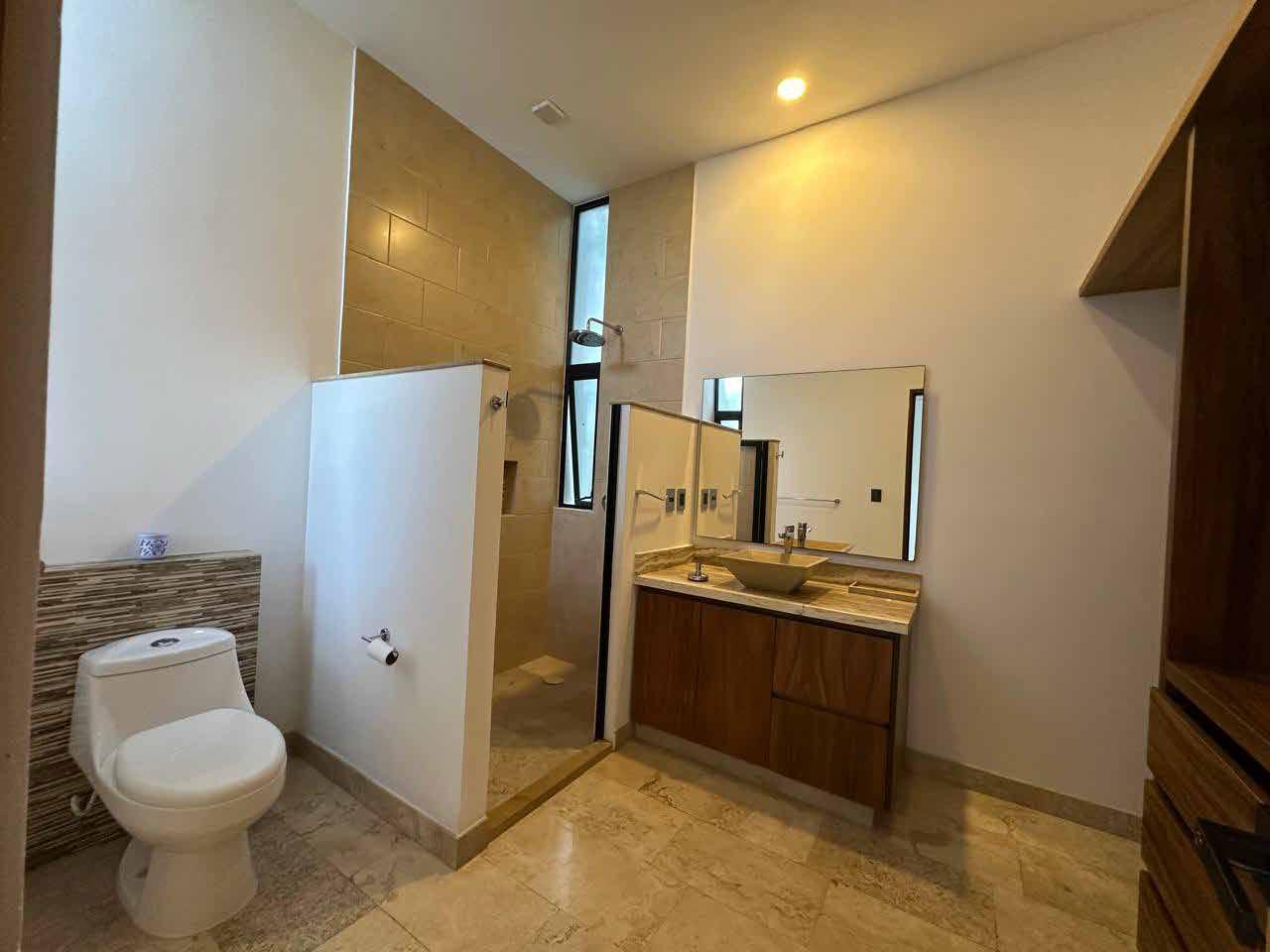 Casa en renta, en Cancún, Quintana Roo, 4 recámaras, 5 baños — Casa en Renta en Lagos del Sol, Cancún (foto 4)