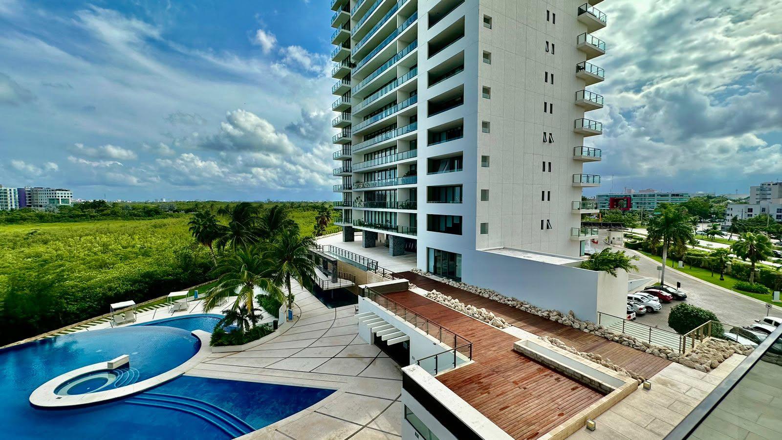 Departamento en renta, en Cancún, Quintana Roo, 1 recámaras, 1 baños — Departamento en Renta en Puerto Cancún, Cancún (foto 2)
