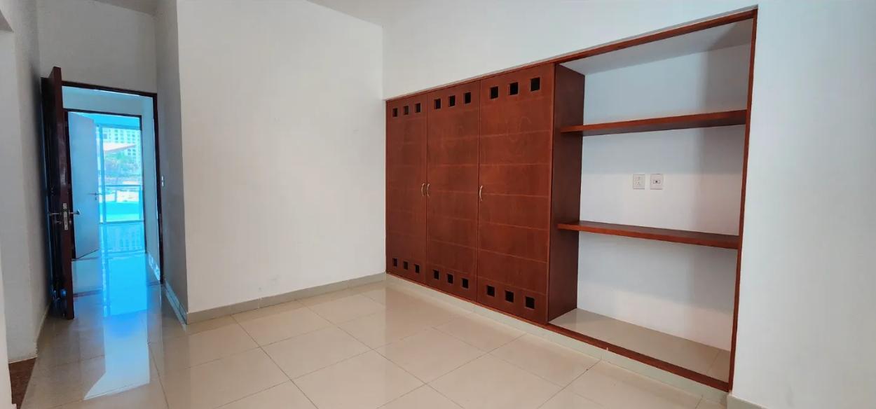 Departamento en renta, en Cancún, Quintana Roo, 2 recámaras, 2 baños — Departamento en Renta en Puerto Cancún, Cancún (foto 4)