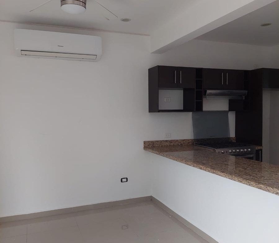 Casa en renta, en Cancún, Quintana Roo, 3 recámaras, 2 baños — Casa en Renta en Residencial Arbolada, Cancún (foto 2)