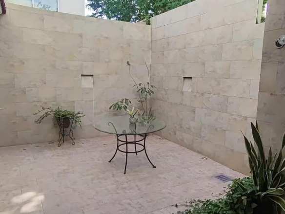 Casa en venta, en Cancún, Quintana Roo, 4 recámaras, 3 baños — Casa en Venta en Villa Toscana, Supermanzana 51, Cancún (foto 4)