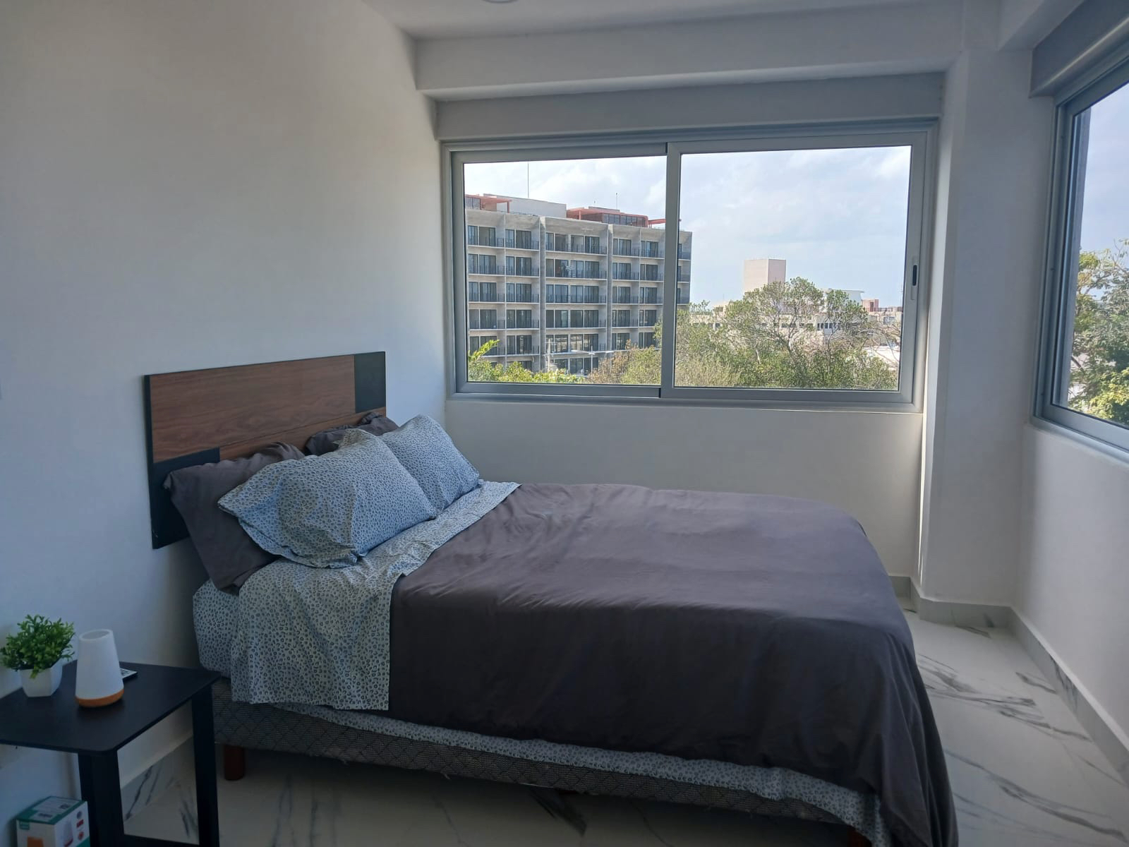 Departamento en renta, en Cancún, Quintana Roo, 1 recámaras, 1 baños — Departamento Amueblado en Renta en Barcelona Condos, Av. Nader, Cancún (foto 2)