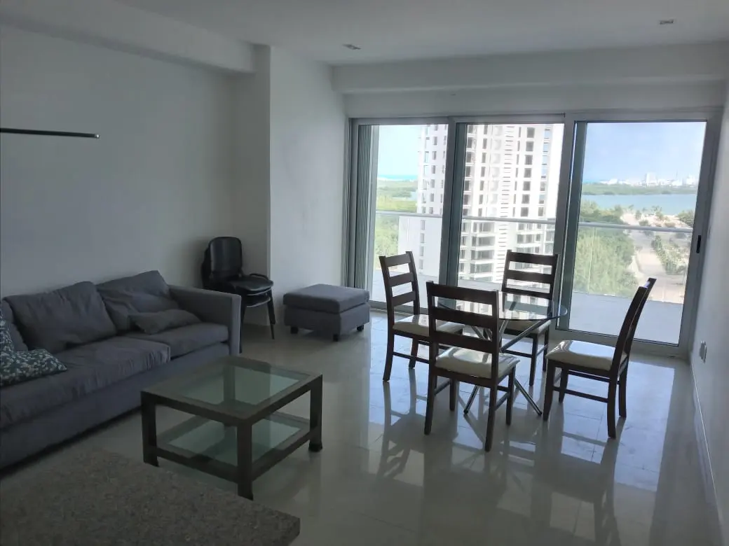 Departamento en renta, en Cancún, Quintana Roo, 2 recámaras, 2 baños — Departamento Amueblado en Renta en Malecón Américas, Torre Miami, Cancún