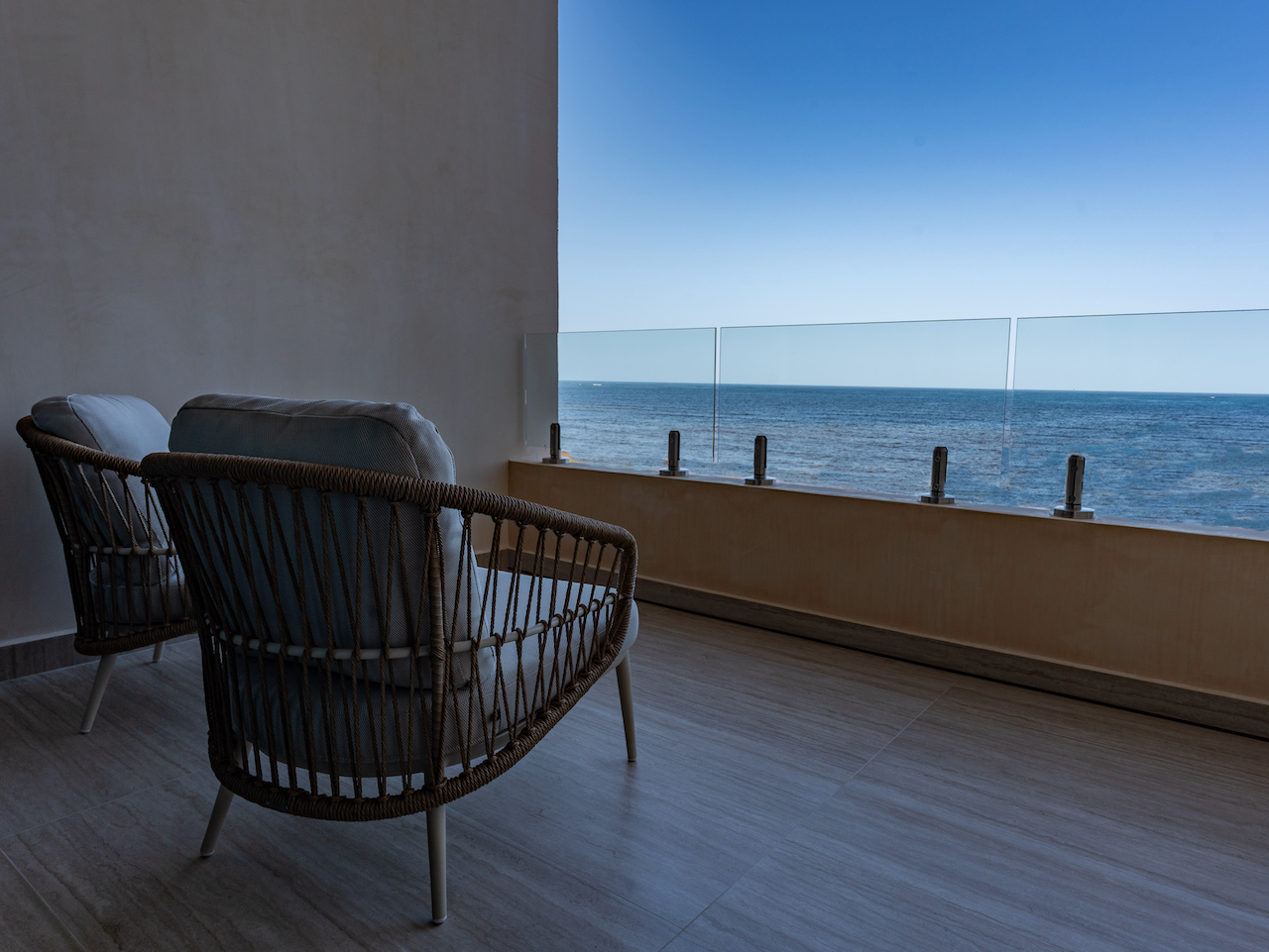 Departamento en venta, en Puerto Morelos, Quintana Roo — INNA Beach Condos & Hotel (foto 3)