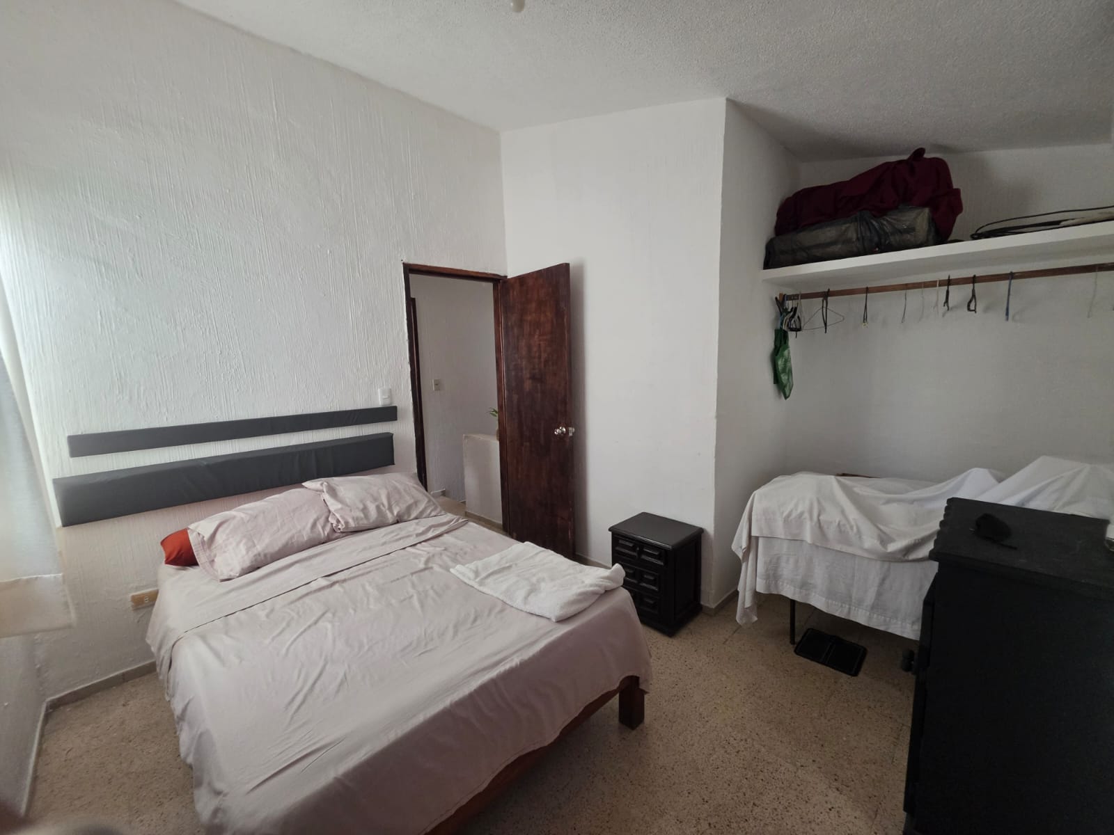 Casa en venta, en Cancún, Quintana Roo, 2 recámaras, 1 baños — Casa en Venta en SM 48, Cancún | 2 Recámaras, Precio Negociable (foto 4)