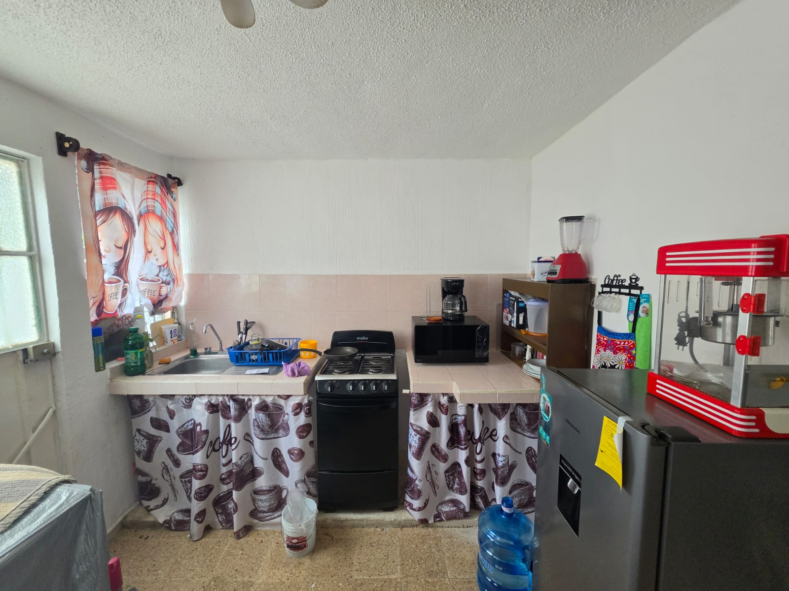 Casa en venta, en Cancún, Quintana Roo, 2 recámaras, 1 baños — Casa en Venta en SM 48, Cancún | 2 Recámaras, Precio Negociable (foto 3)