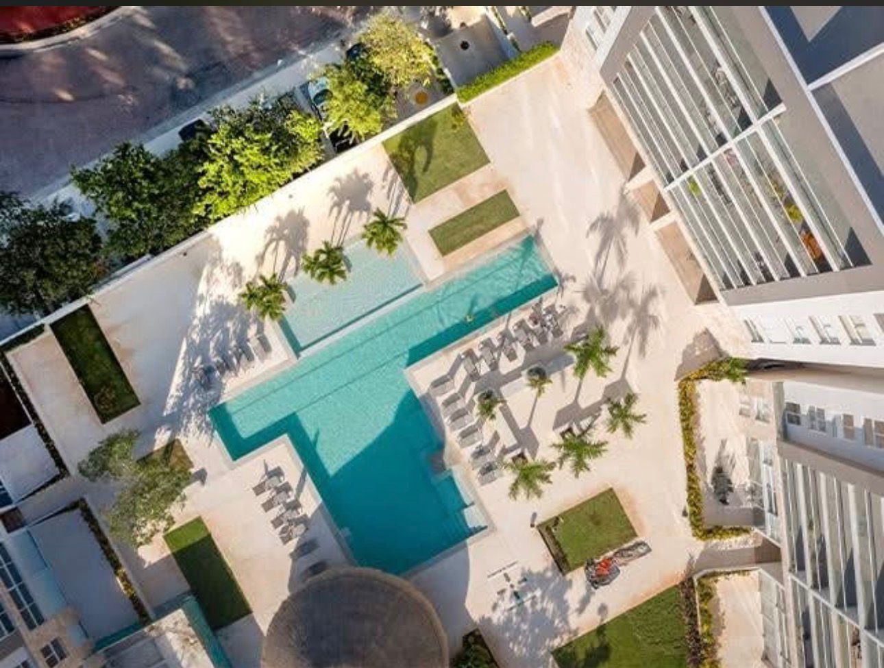 Departamento en venta, en Cancún, Quintana Roo, 2 recámaras, 2 baños — Departamento en Venta en Cumbres Cancún | Garden con Jardín Privado (foto 3)