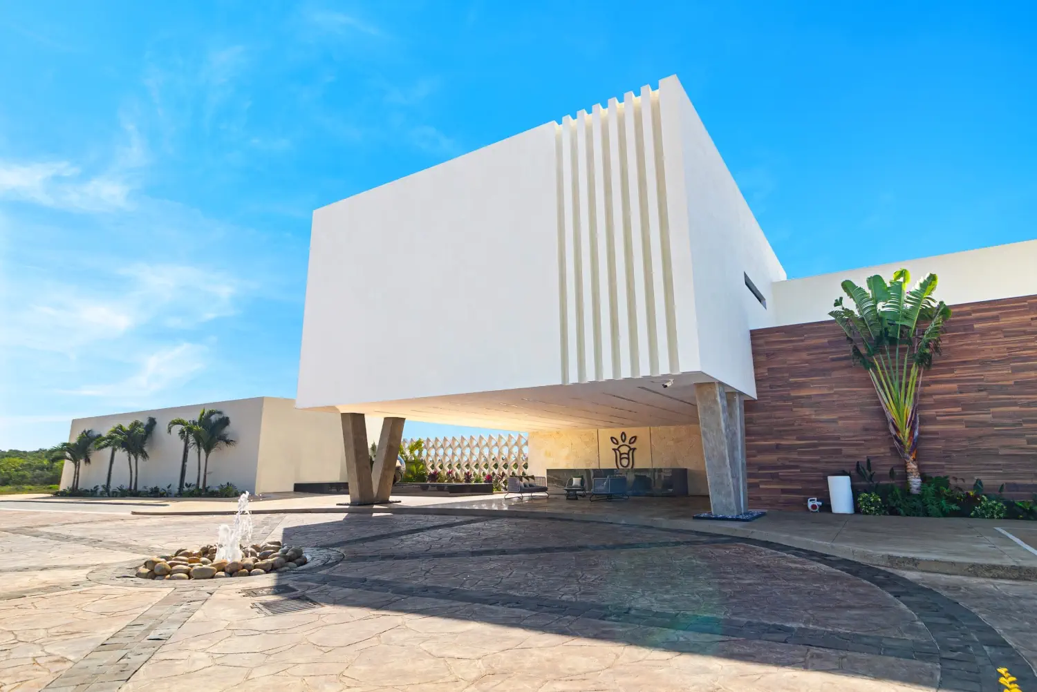 Terreno en venta, en Cancún, Quintana Roo — Terreno en Venta en Lausana Residencial Cancún | 160 m² (foto 3)