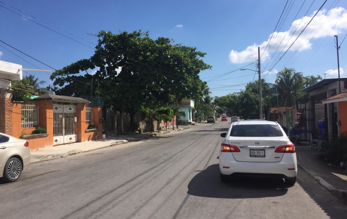 Casa en venta, en Cancún, Quintana Roo, 4 recámaras, 4 baños — Propiedad en Venta en Cancún | Ideal para 4 Estudios, Oficinas o Consultorios (foto 2)