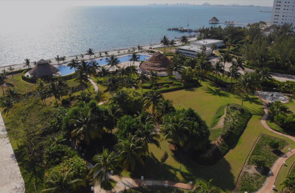 Departamento en venta, en Cancún, Quintana Roo, 2 recámaras, 2 baños — Departamento en Venta Amara Cancún | 160 m², Amueblado y Airbnb Permitido (foto 2)