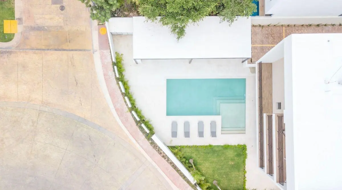 Departamento en venta, en Cancún, Quintana Roo, 3 recámaras, 2 baños — Departamento Amueblado en Venta en Arbolada Grand, Cancún | 3 Recámaras (foto 2)