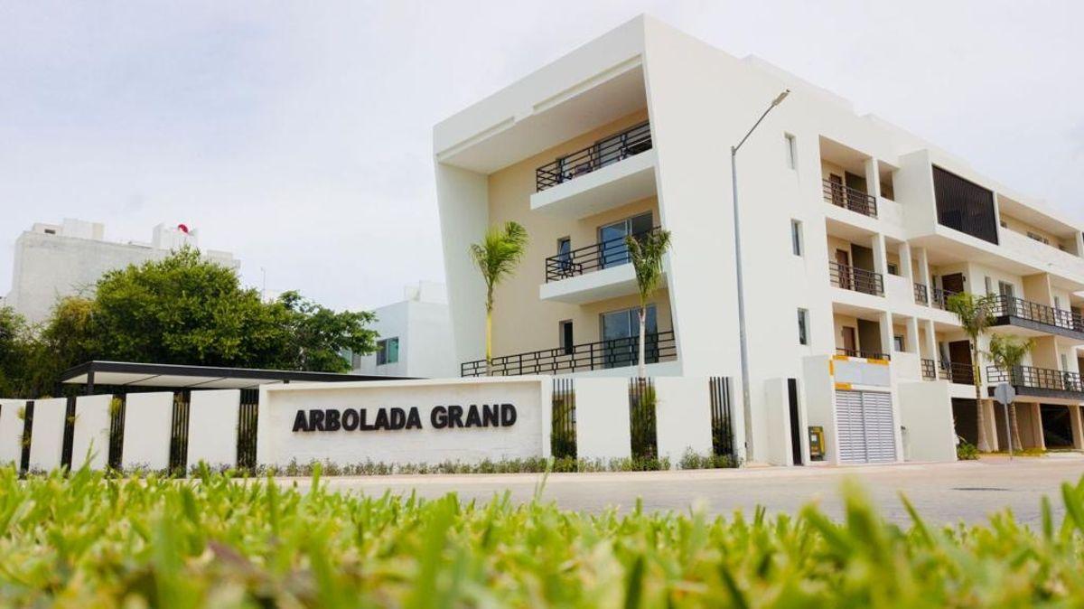 Departamento en venta, en Cancún, Quintana Roo, 3 recámaras, 2 baños — Departamento Amueblado en Venta en Arbolada Grand, Cancún | 3 Recámaras (foto 3)