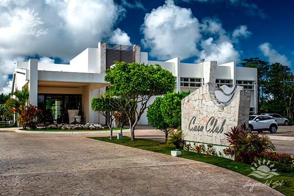 Terreno en venta, en Cancún, Quintana Roo — Terreno Frente al Lago en Venta en Lagos del Sol Cancún (foto 2)