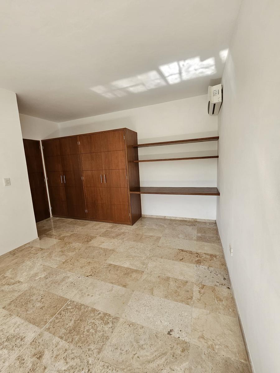 Casa en venta, en Cancún, Quintana Roo, 3 recámaras, 4 baños — Casa en Venta en Lagos del Sol Cancún – Precio de Oportunidad (foto 4)