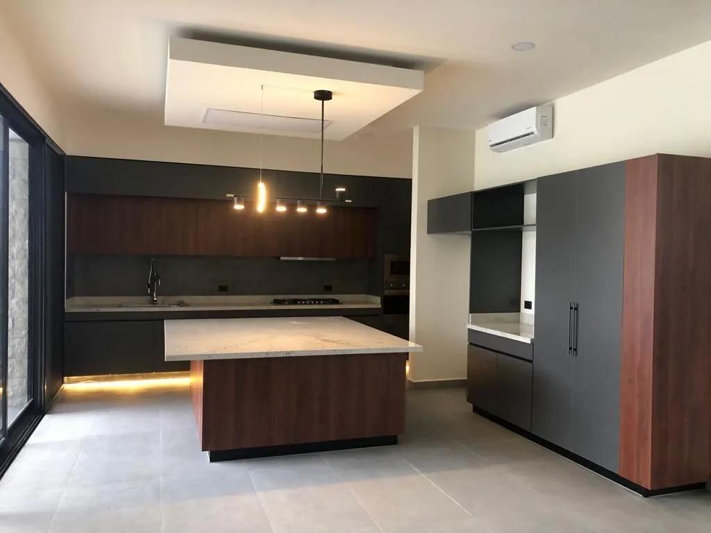 Casa en venta, en Cancún, Quintana Roo, 4 recámaras, 4 baños — Casa Nueva de Lujo en Venta en Lagos del Sol Cancún (foto 4)