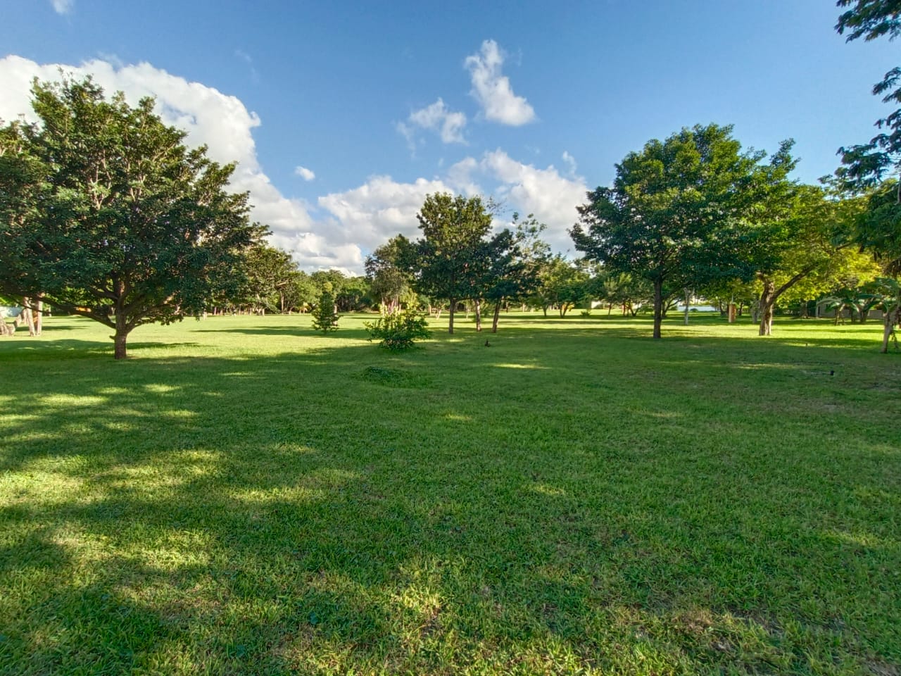 Terreno en venta, en Cancún, Quintana Roo — Terreno Premium en Lagos del Sol