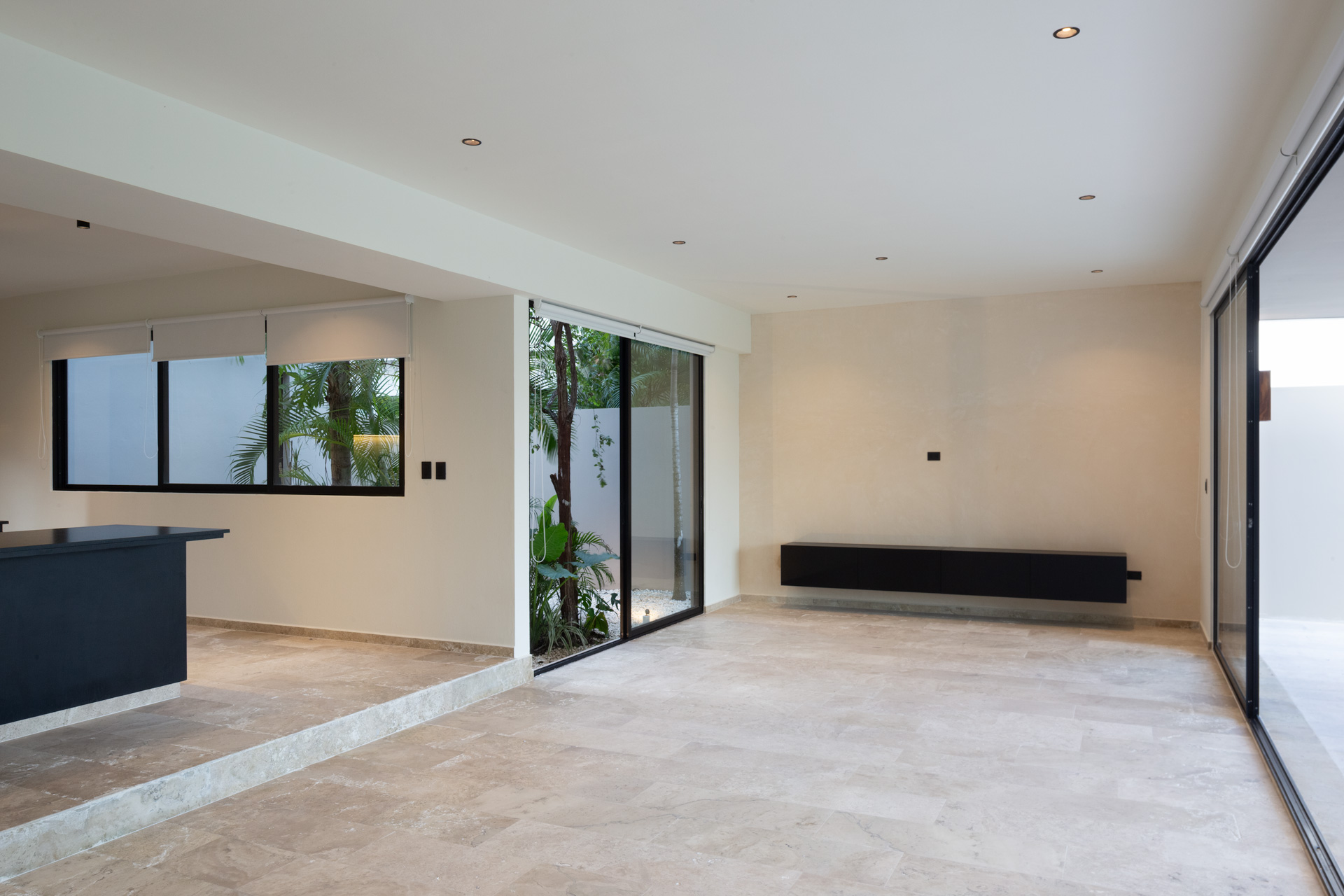 Casa en venta, en Cancún, Quintana Roo, 4 recámaras — Casa en venta Lagos del Sol Cancún frente al lago con alberca (foto 4)