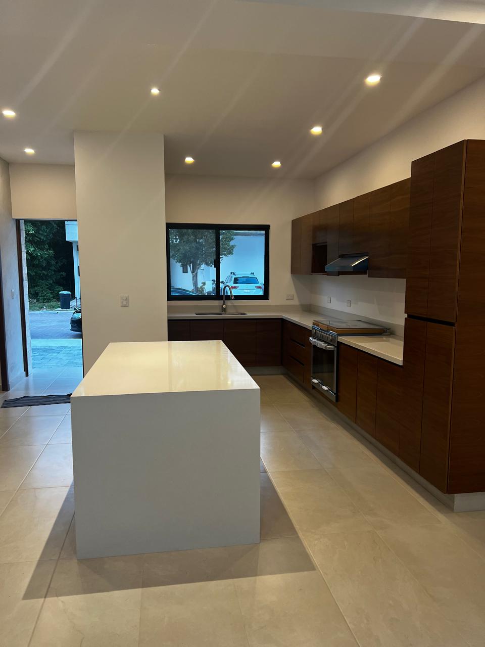 Casa en venta, en Cancún, Quintana Roo, 3 recámaras — Casa en Venta en Residencial Arbolada Cancún (foto 3)