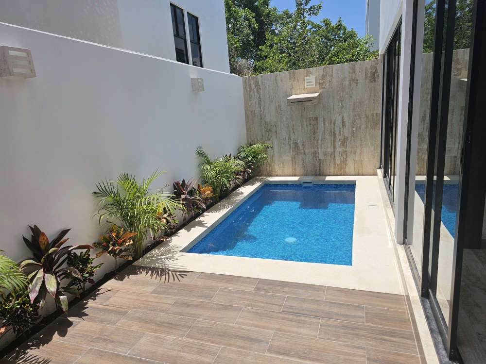 Casa en venta, en Cancún, Quintana Roo, 4 recámaras — Casa en venta Río Cancún (foto 2)