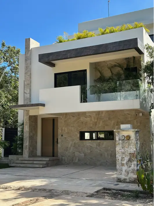 Casa en venta, en Cancún, Quintana Roo — Casa de Lujo en Venta en Losantos Cancún