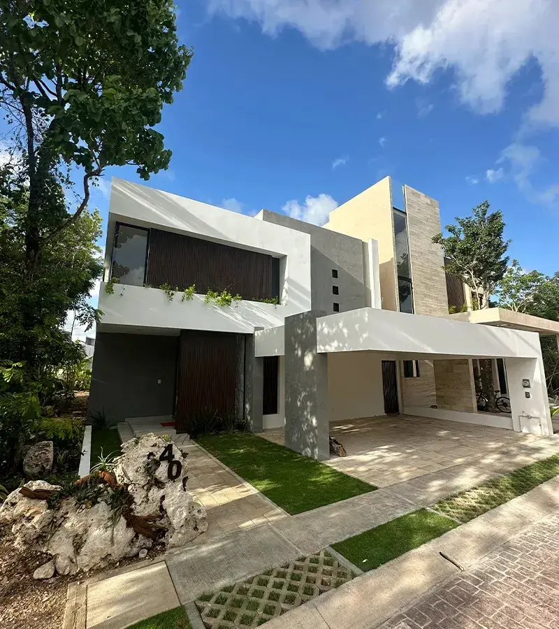 Casa en venta, en Cancún, Quintana Roo, 4 recámaras — Casa en Venta en Residencial Vía Cumbres