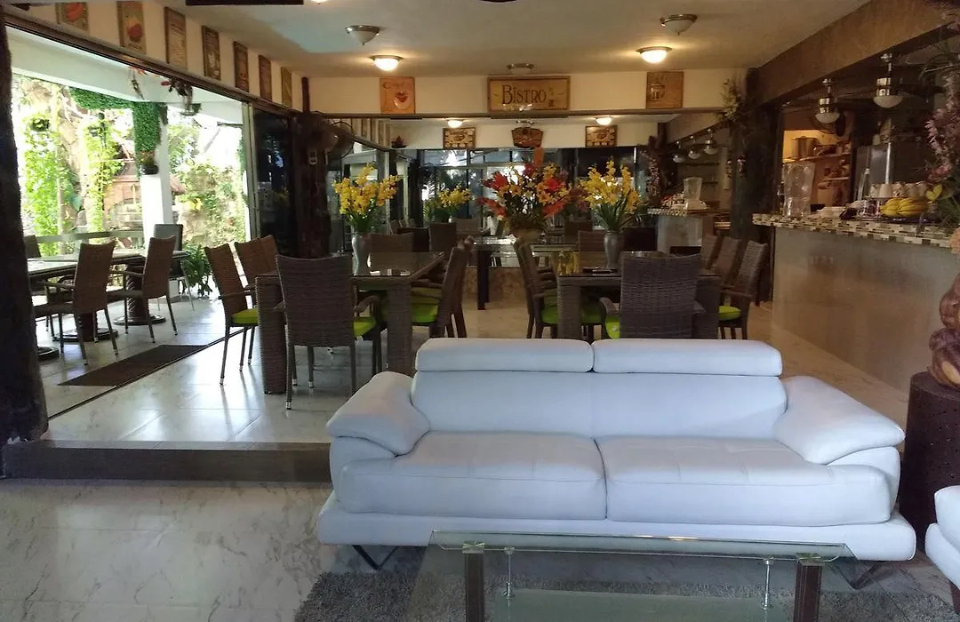 Comercial en venta, en Playa del Carmen, Quintana Roo — Hotel en Venta en 5ta Avenida, Playa del Carmen | 1,100 m² Construidos, Potencia (foto 3)