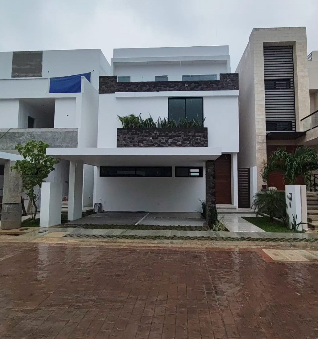 Casa en venta, en Cancún, Quintana Roo, 4 recámaras — Casa de alta calidad en Aqua