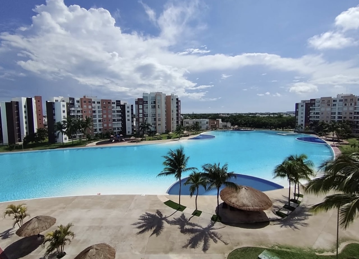 Departamento en renta, en Cancun, Quintana Roo, 2 recámaras, 2 baños — Departamento en Renta en D, Cancun (foto 2)