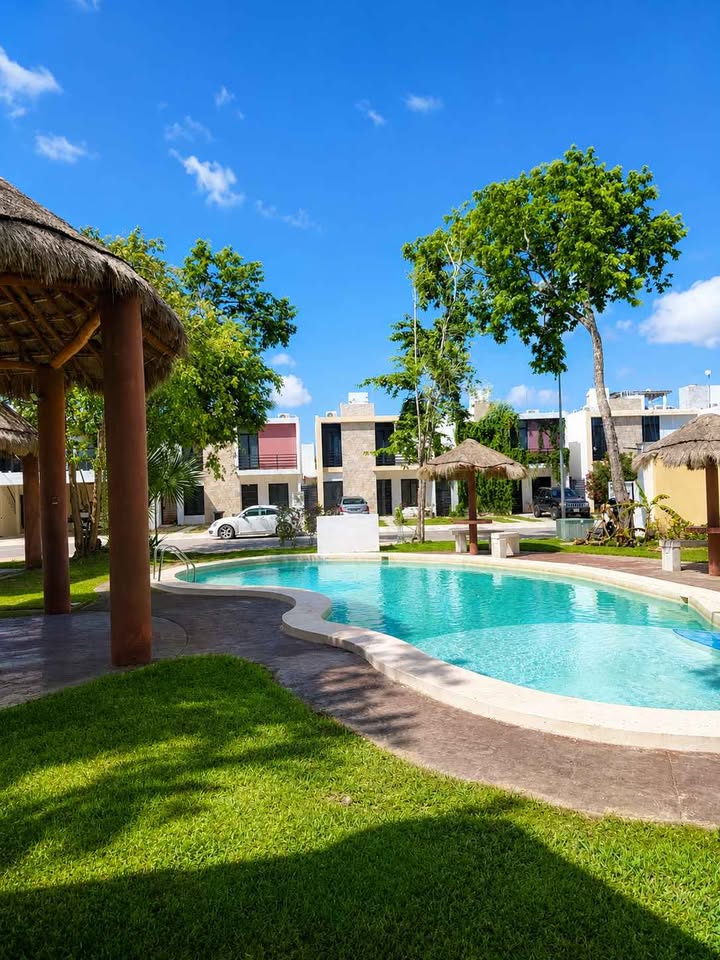 Casa en venta, en playa del  carmen, Quintana Roo, 3 recámaras, 2 baños — CASA  EN VENTA  PLAYA  DEL  CARMEN  MARSELLA (foto 2)
