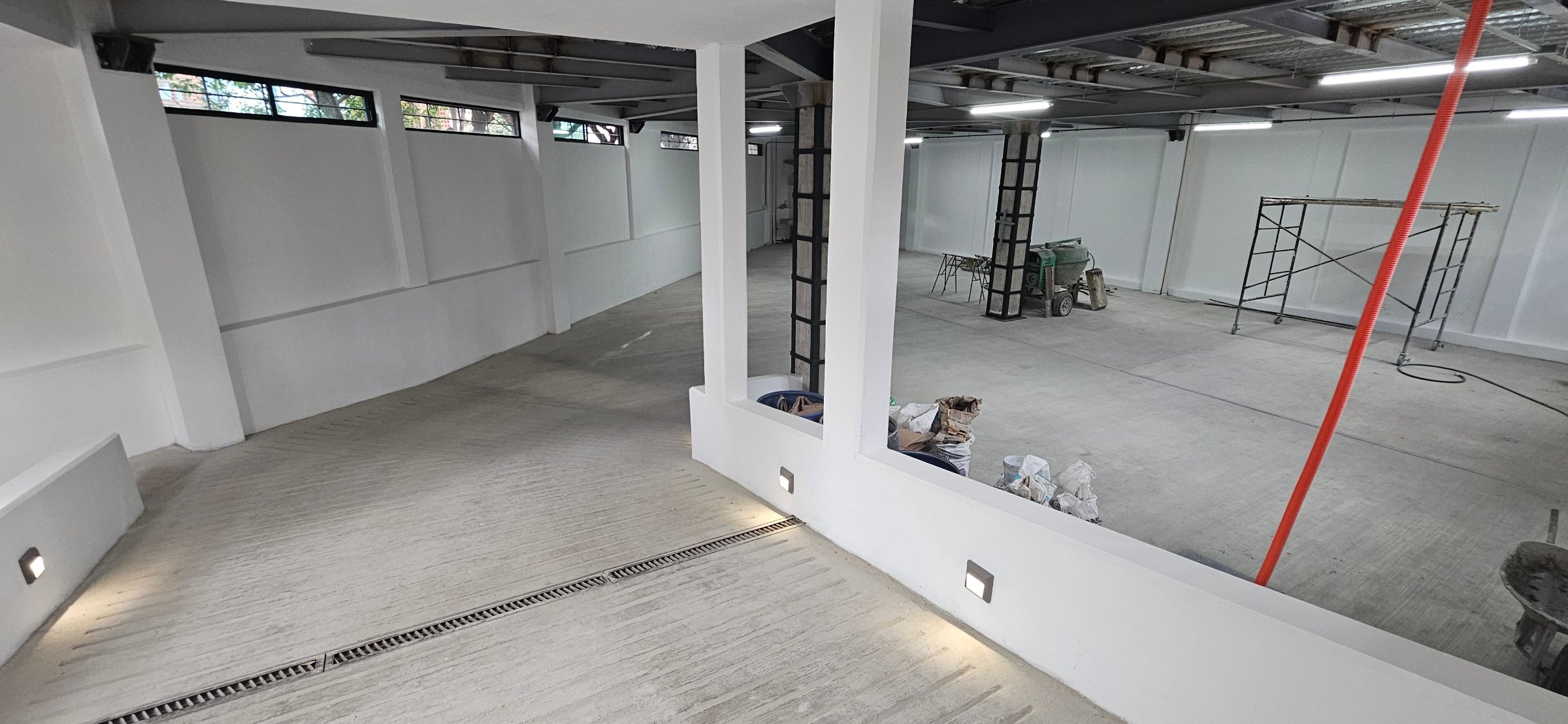 Comercial en renta, en Coyoacán, Ciudad de México, 4 baños — Local comercial y/o Oficina en renta en Parque San Andrés, Coyoacán, CDMX. (foto 2)