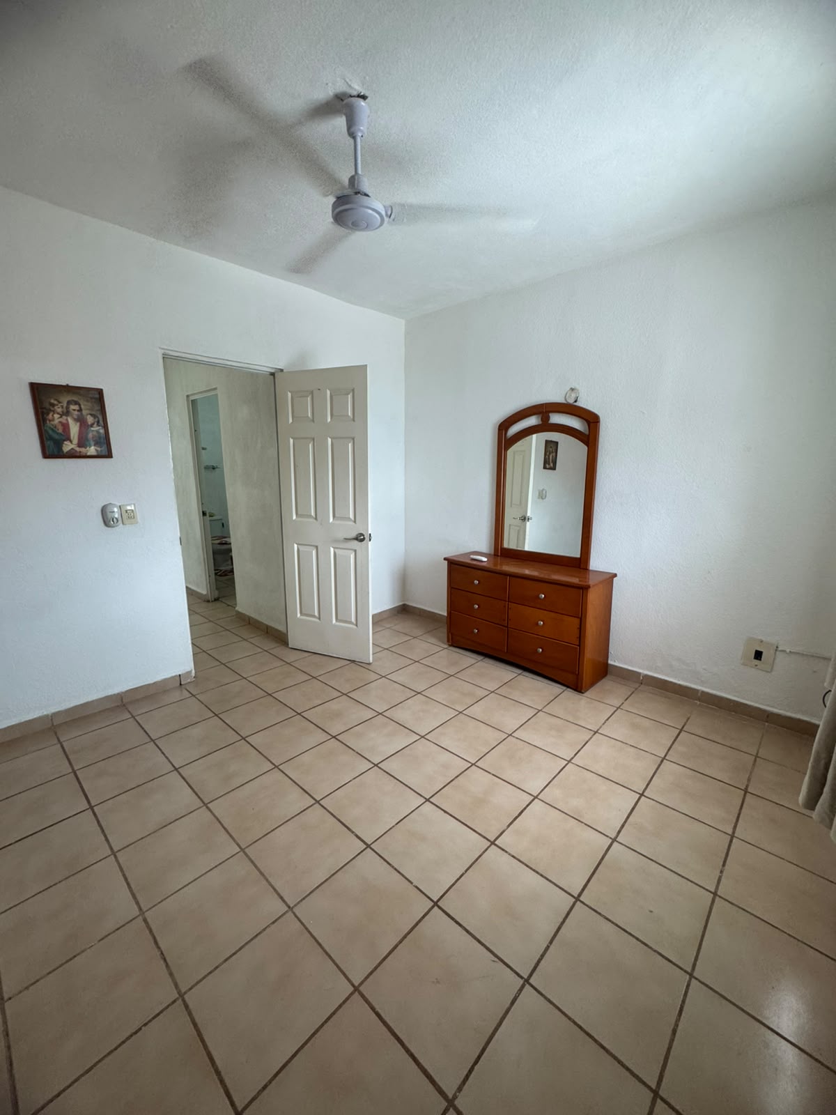 Casa en Venta Zona Norte Fracc. Los Héroes 11