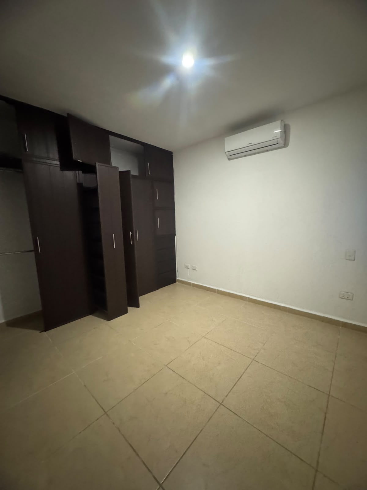 Departamento en renta, en Cancún , Quintana Roo, 3 recámaras, 2 baños — Departamento en Renta en Astoria, Cancún  (foto 4)
