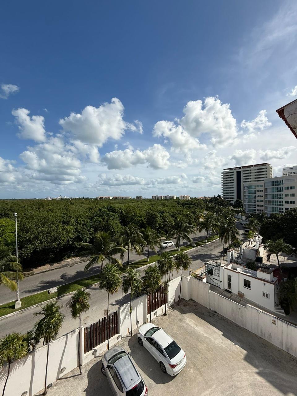 Casa en venta, en Cancun, Quintana Roo, 3 recámaras, 3 baños — Penthouse dos niveles en El Table (foto 4)