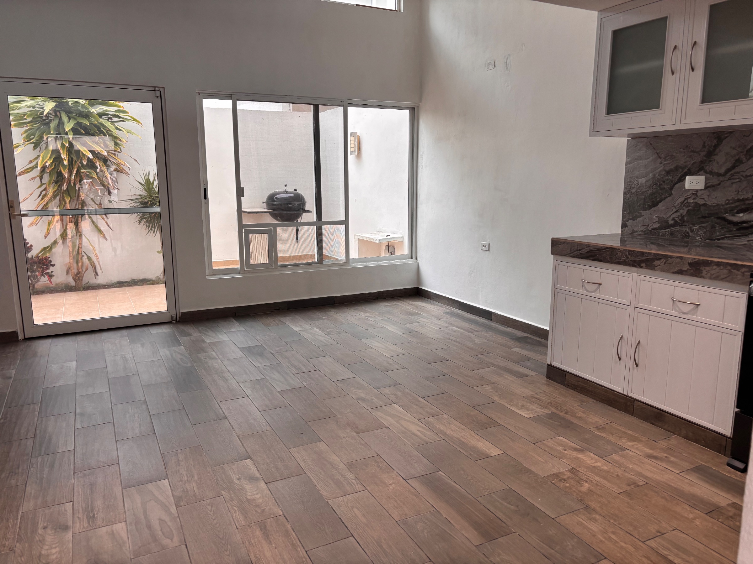 Casa en renta, en Cancun, Quintana Roo, 2 recámaras, 1 baños — Casa en Renta en Arbolada (foto 3)