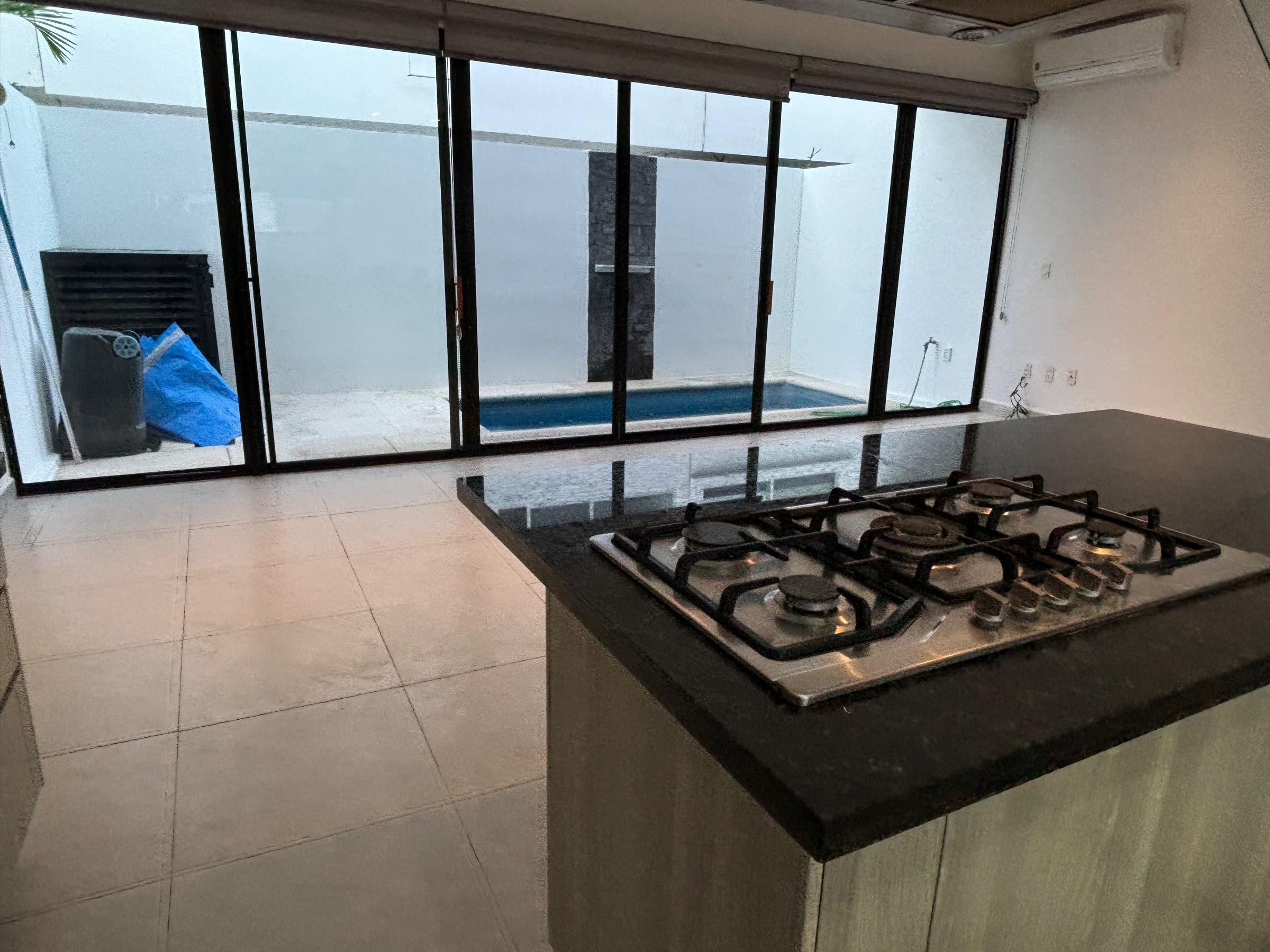Casa en renta, en Cancún , Quintana Roo, 3 recámaras, 2 baños — Casa en Renta con alberca en Arbolada (foto 4)
